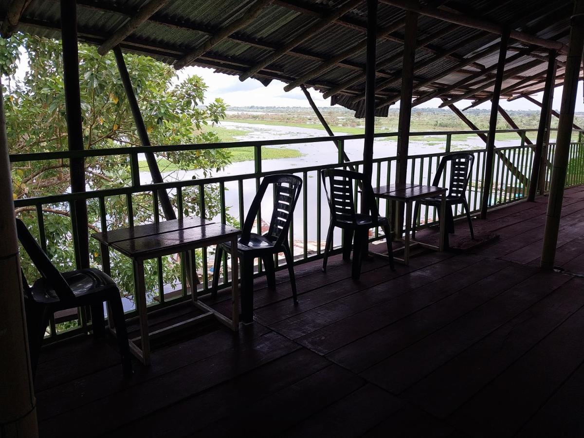 Amazon Breeze Hotel Iquitos Exterior foto